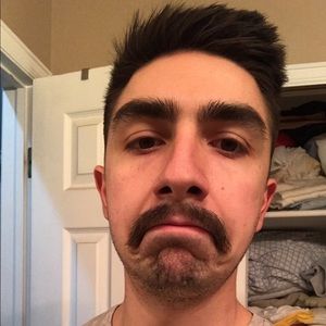 Meet your Posher, Zach